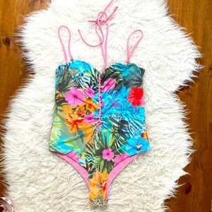 San Lorenzo one piece